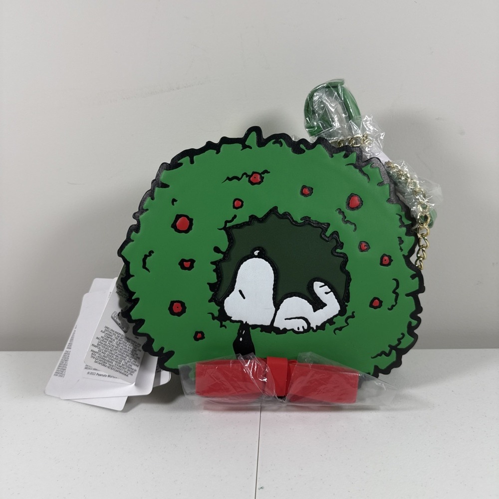 Official Peanuts Snoopy‎ Woodstock Light Up Vegan Leather Wreath Crossbody